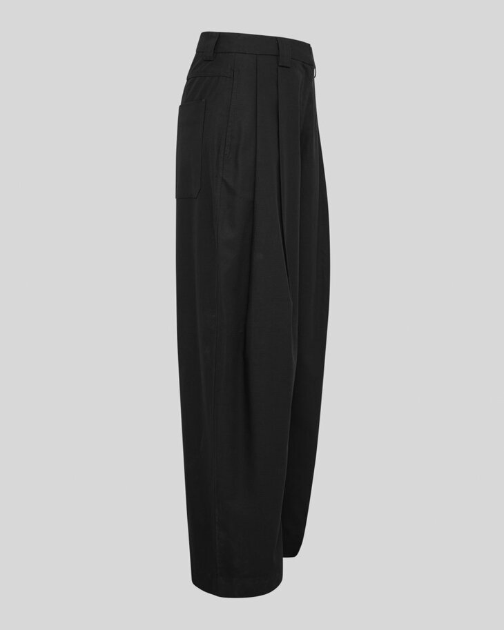 MSCH Rihanna Josilyn pants