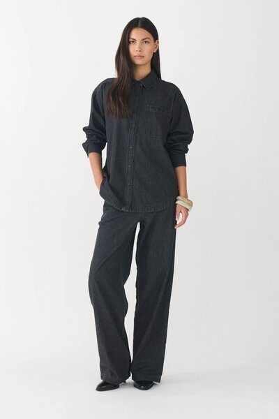 Ivy Queen Casual pants