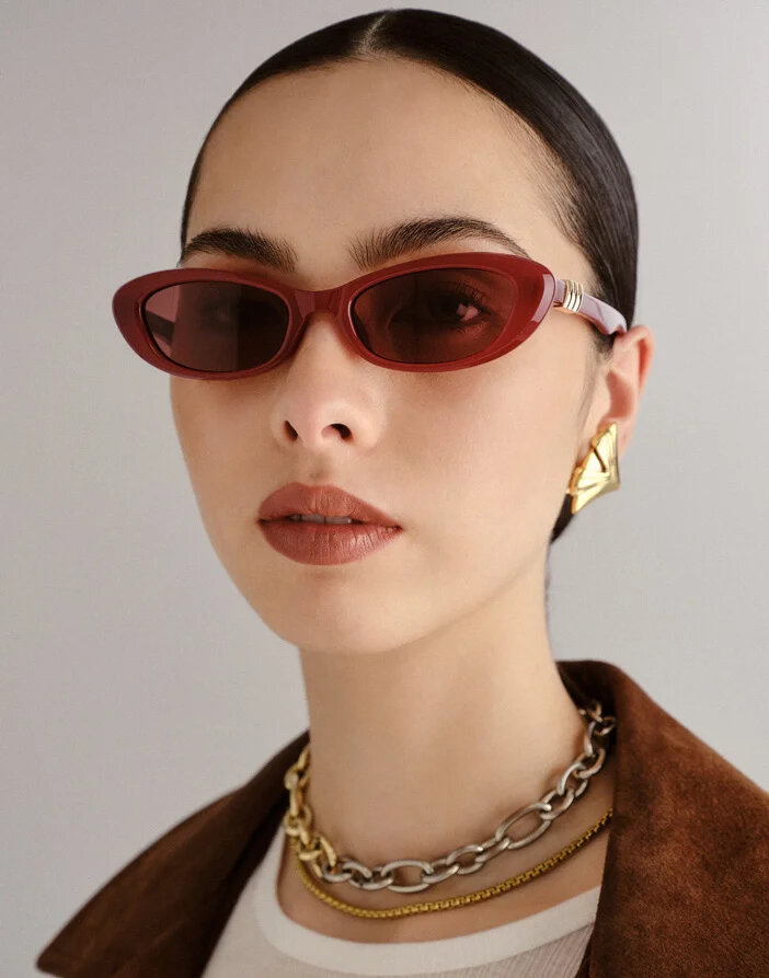 Le Specs The Whisperer - Garnet