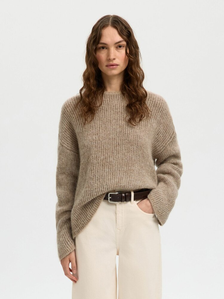 Selected Femme Lulu loose o-neck knit